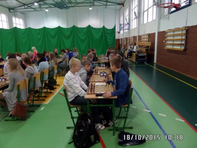 szachy